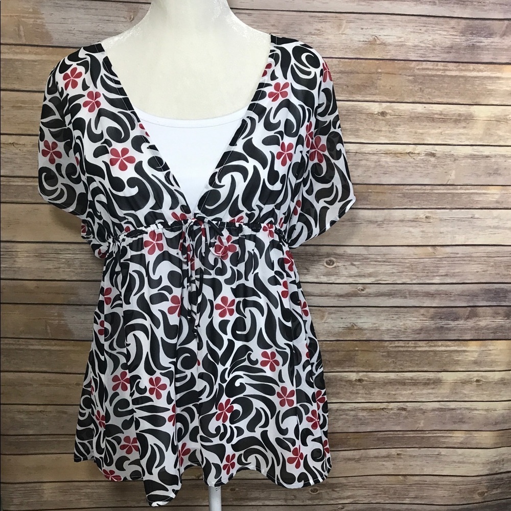 Floral Top with built-in Cami - Picture 3 of 6